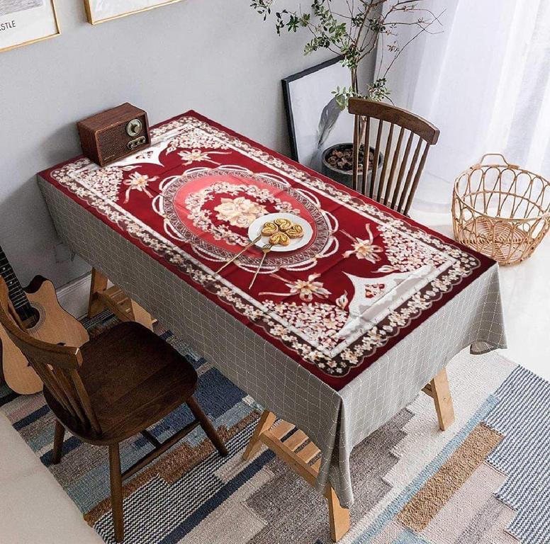 Table Cloth Image 1
