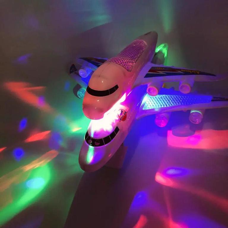 Airbus A380 Model Airplane Toy 4