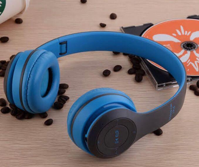 P47 On-Ear Wireless Headphones - Dynamic Plastic Earphone with Volume Control, Microphone, and Noise Isolation - 2