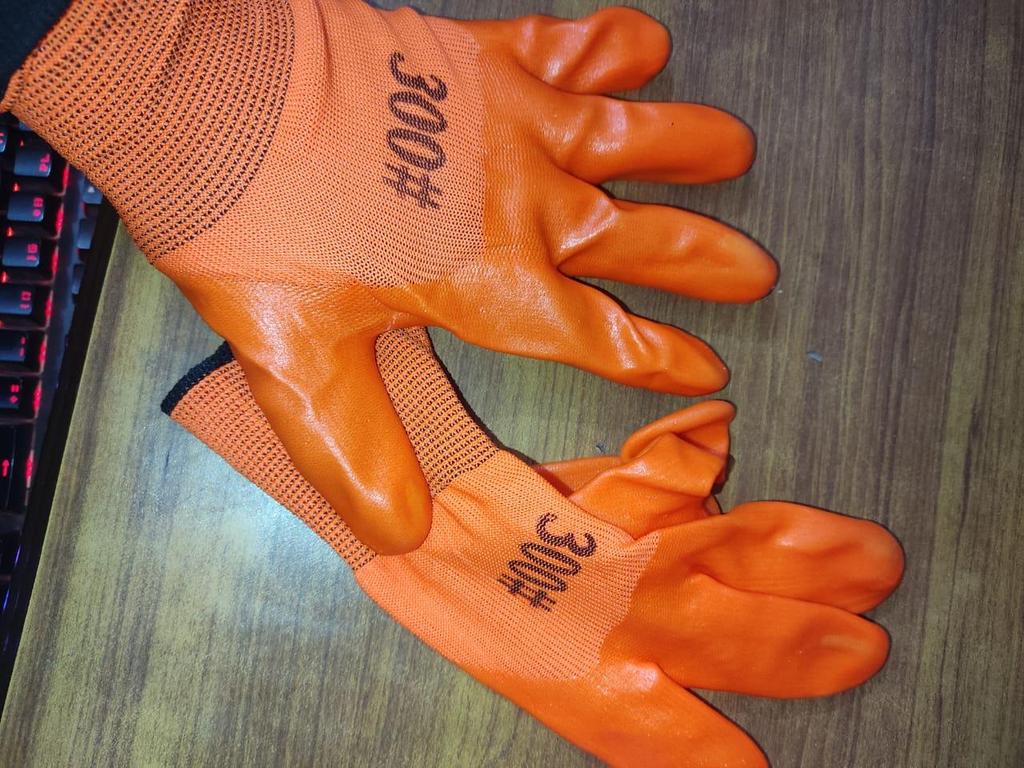 Safety Gloves Image 2