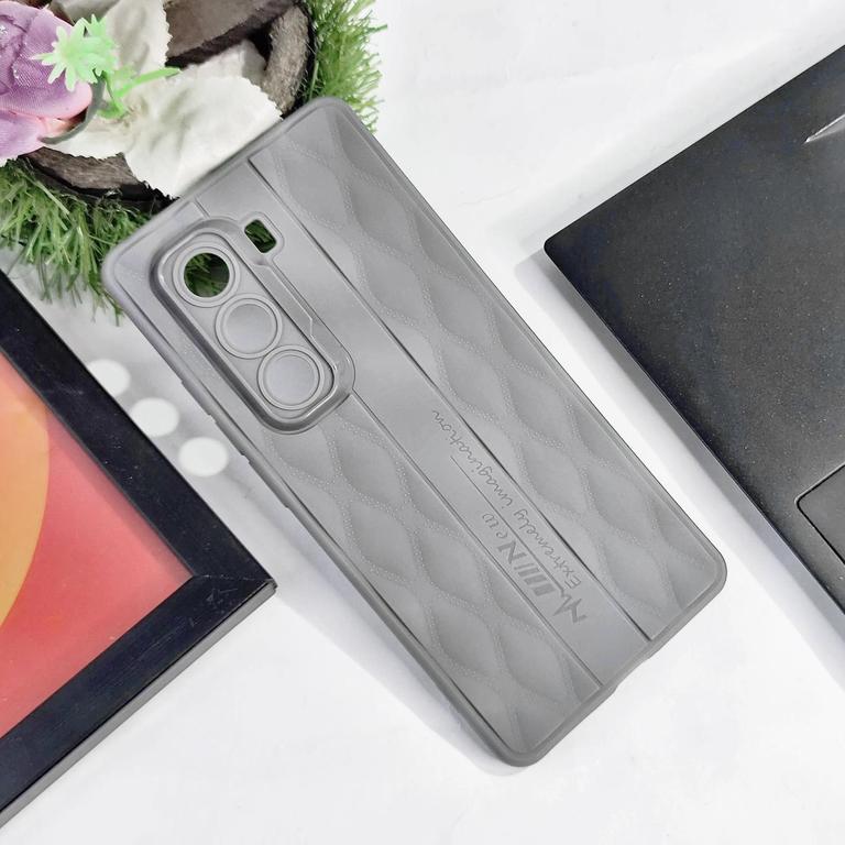 Infinix Hot 50 Pro Plus Soft Case - Image 3