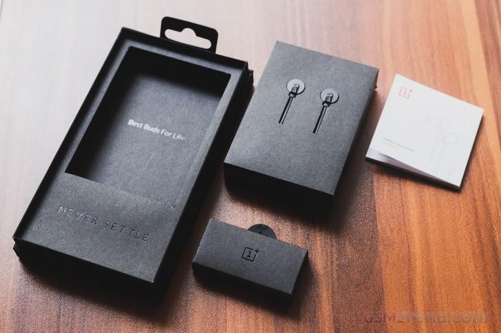 OnePlus Type-C Bullets Earphones Compatible with OnePlus Models 7 Pro, 7, 6T, 6, 5, 5T, 3, 3T, 10R, 10 Pro, 10T, 9RT, 9 Pro, 8T, 8 Pro, 7T Pro - 3