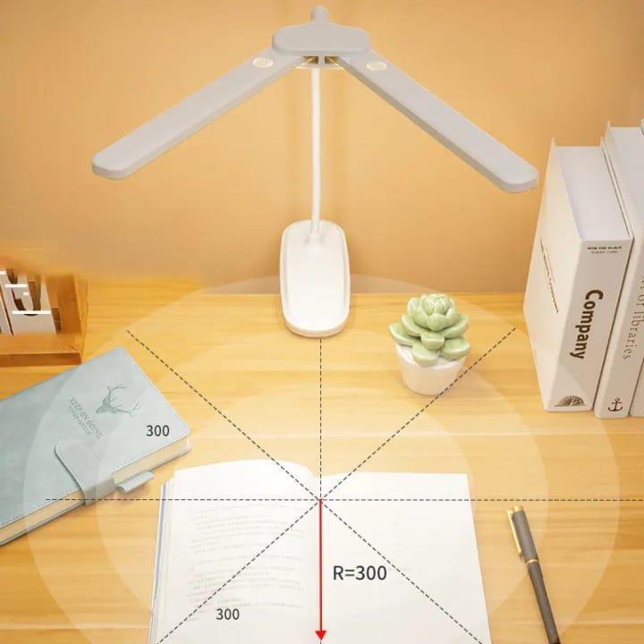 Table Lamp Image 6