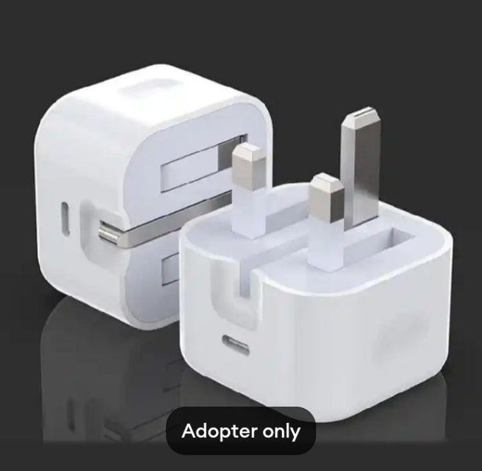 Apple 20W USB-C Fast Charger Image 2