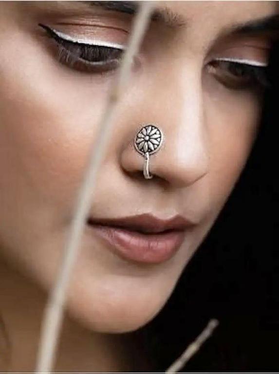 Silver Oxidized Nose Pin 3