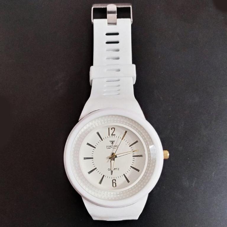 Stylish Casual Watch 3