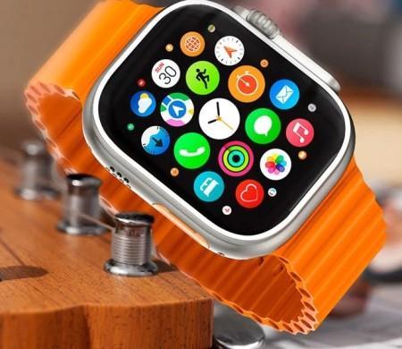 T900 Ultra 2 Smart Watch Lifestyle Shot