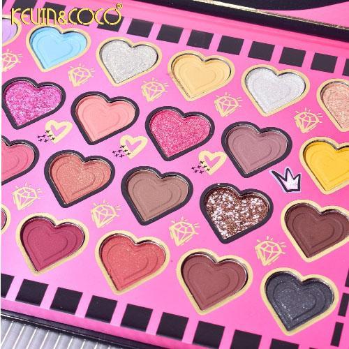 Eyeshadow Palette Image 4